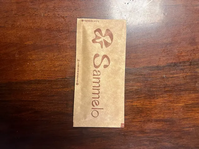 Kraft görünümlü dikey paket baskılı ıslak mendil